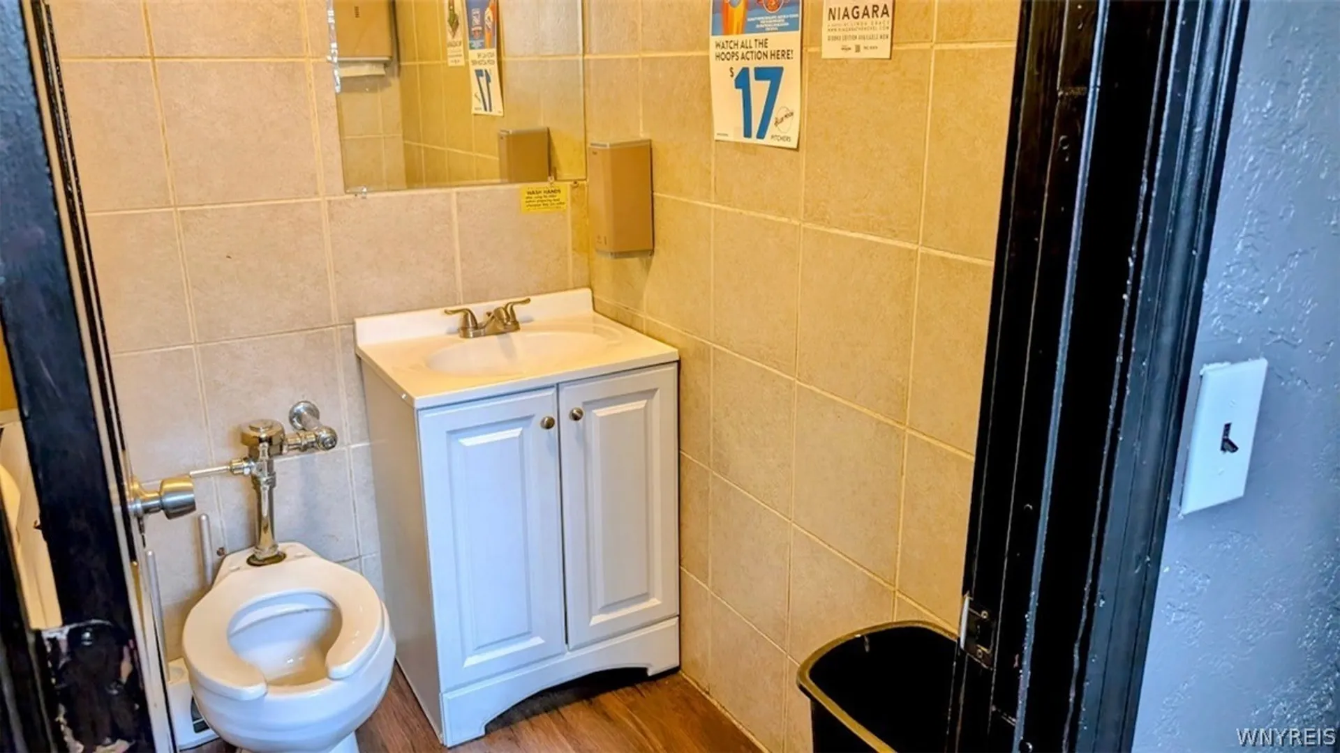 Property at 435 3rd Street, Niagara Falls, NY 14301 14