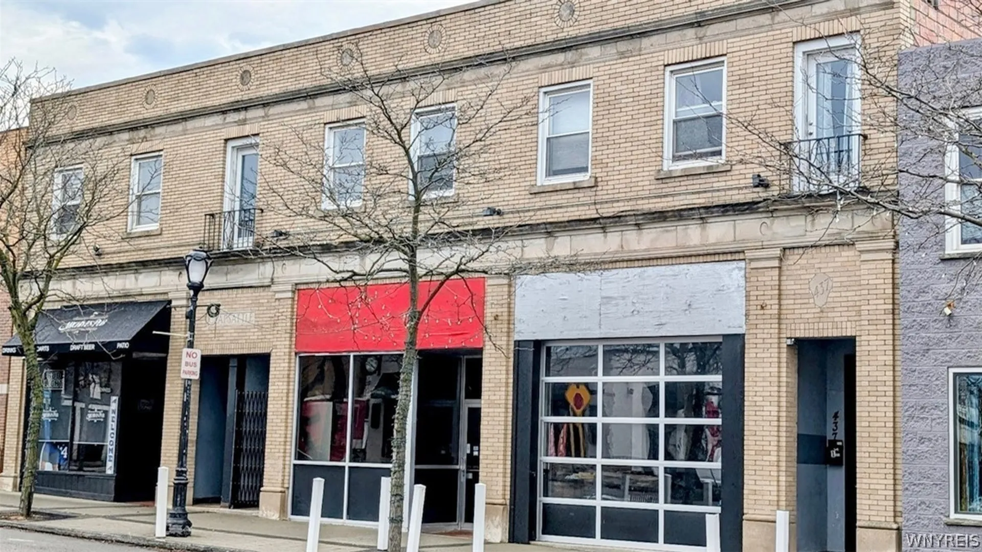 Property at 435 3rd Street, Niagara Falls, NY 14301 2