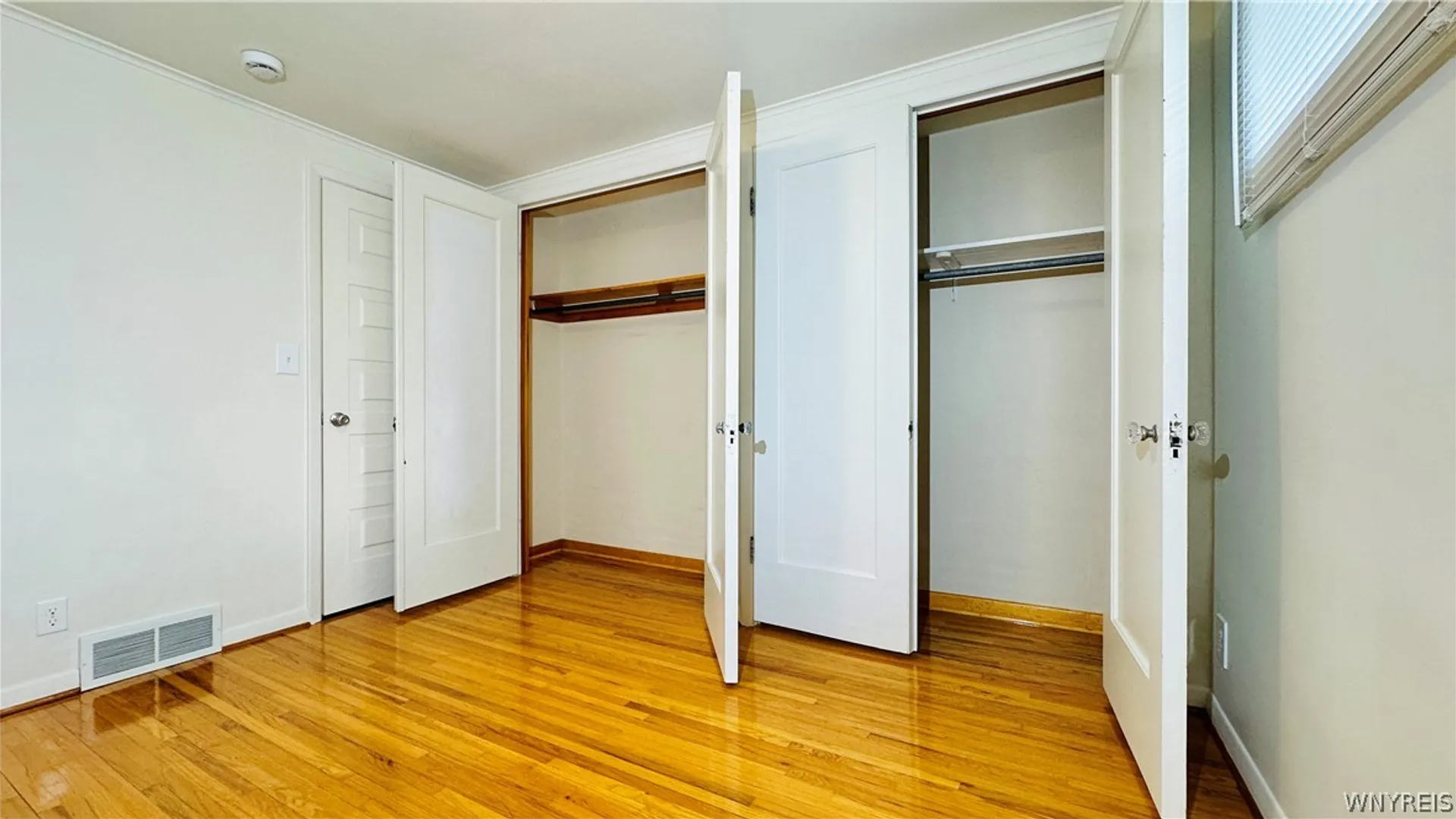 Property at 954 Brighton Road, Tonawanda, NY 14150 21