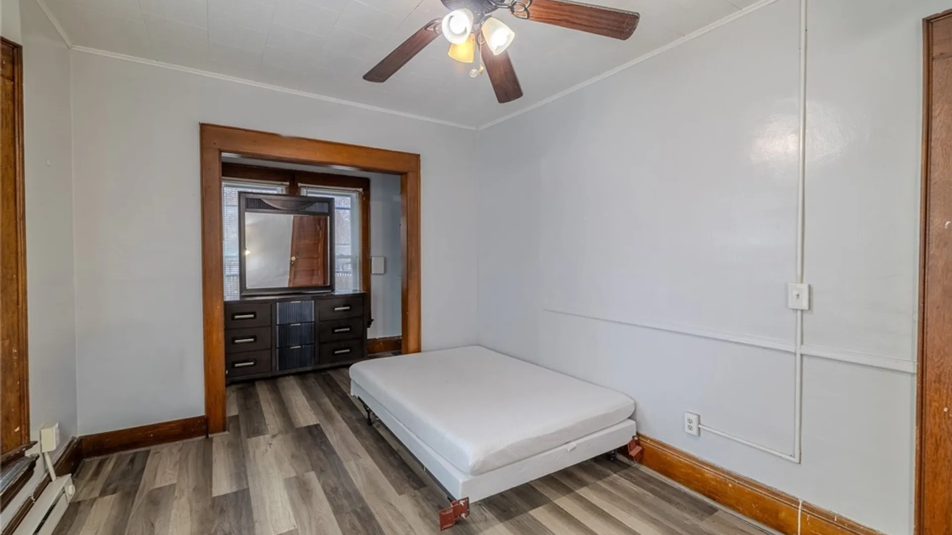 Property at 729 S Beech Street, Syracuse, NY 13210 12