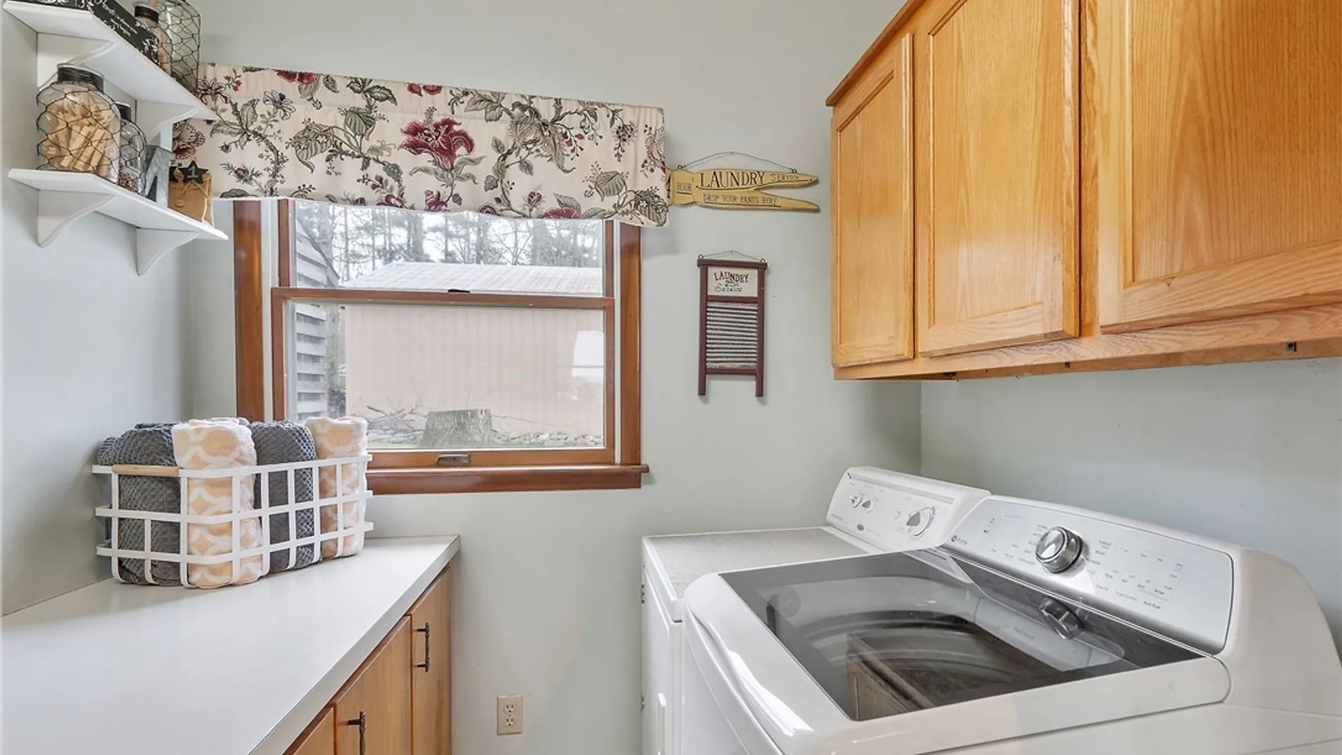 Property at 44 Kellar Drive, Constantia, NY 13028 6