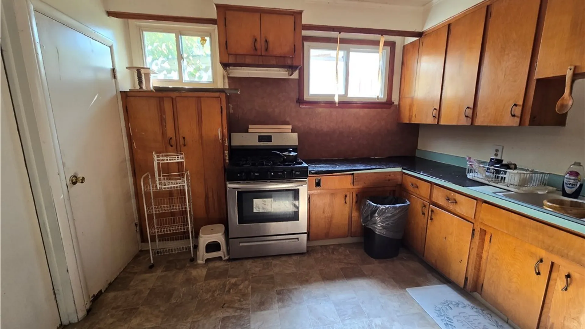 Property at 410 Ash Street, Syracuse, NY 13208 27