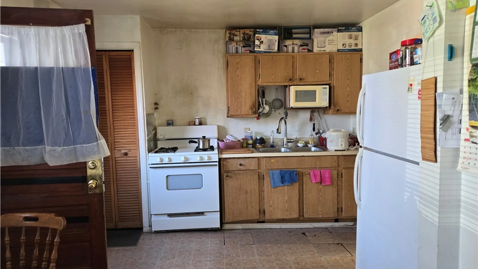 Property at 410 Ash Street, Syracuse, NY 13208 9