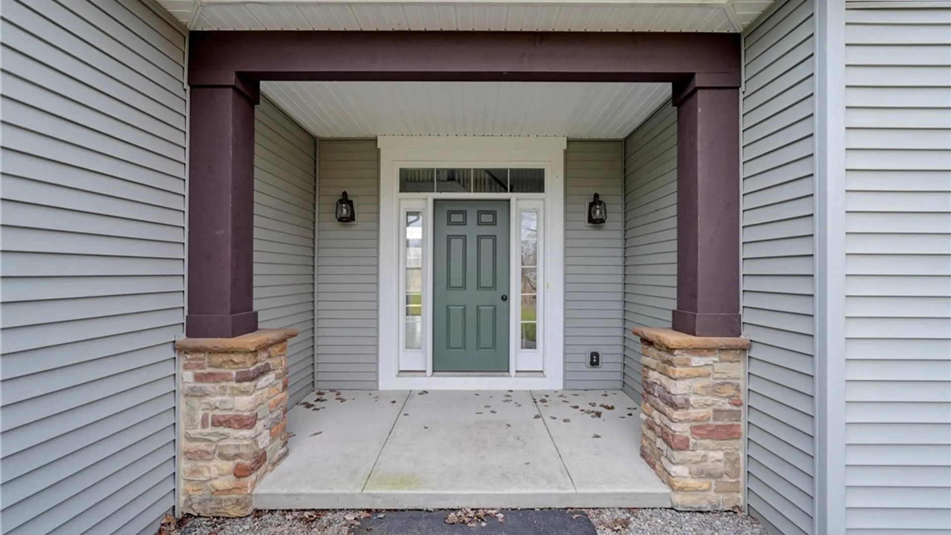 Property at 16010 Brown Schoolhouse Road, Clarendon, NY 14470 2