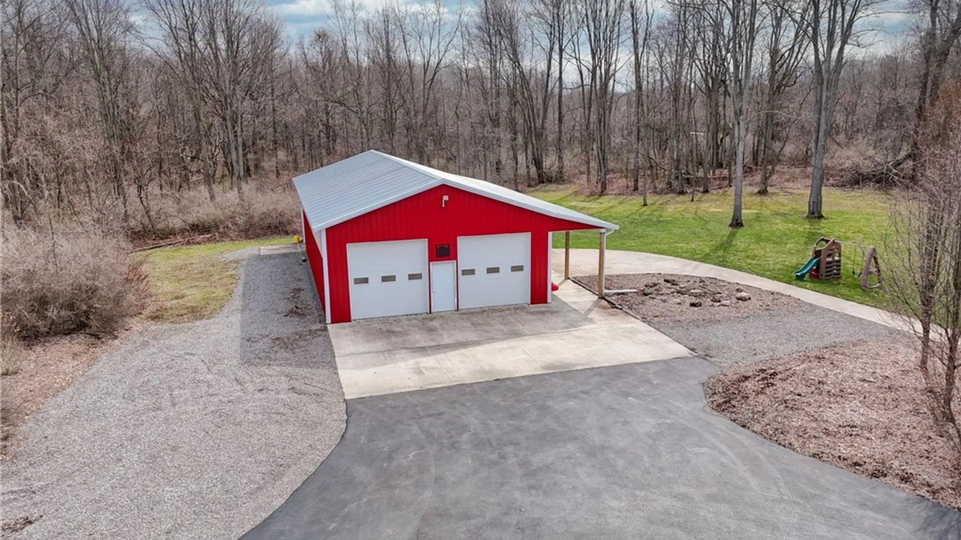Property at 16010 Brown Schoolhouse Road, Clarendon, NY 14470 44