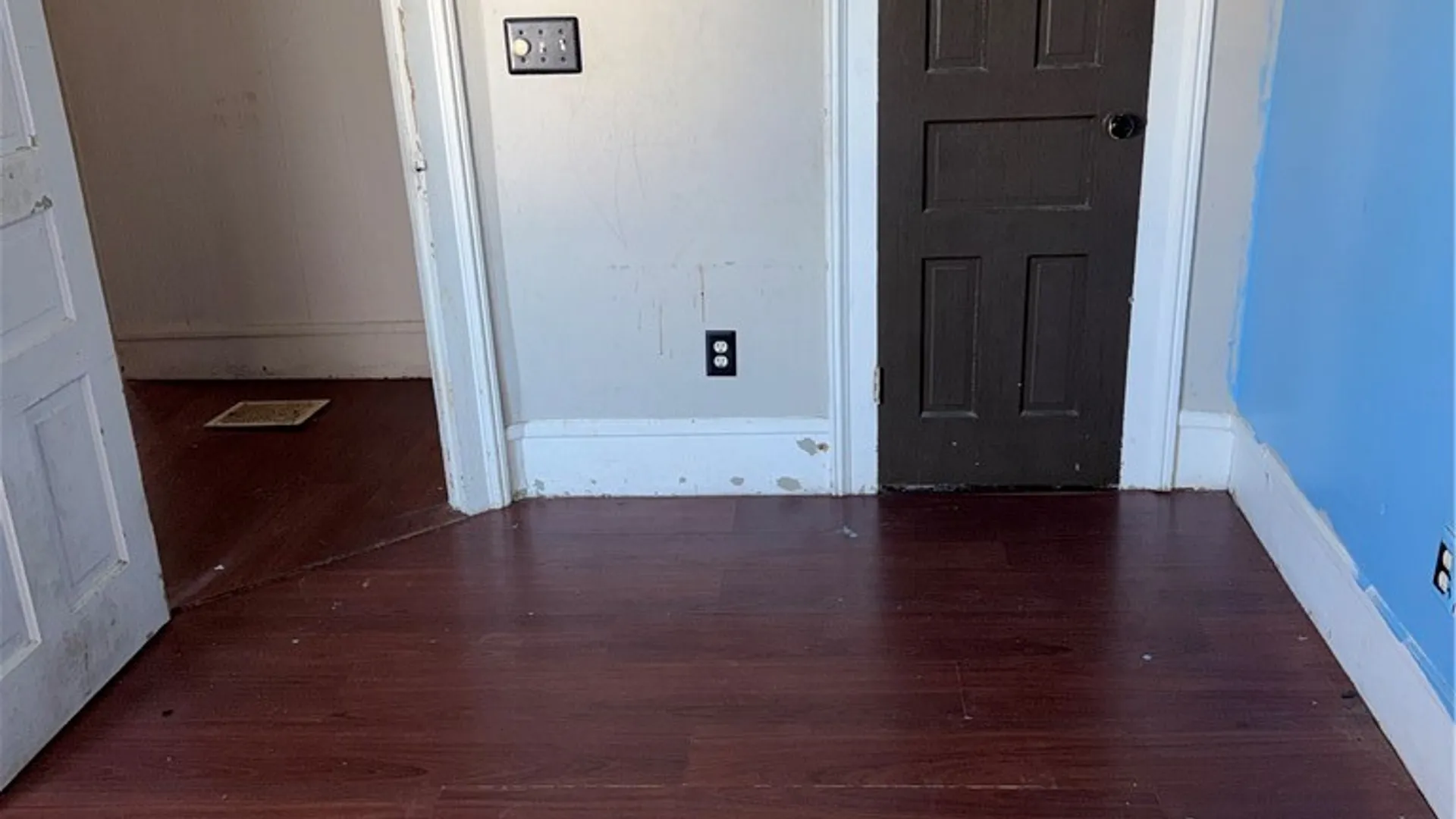 Property at 187 Chester Street, Buffalo, NY 14208 10