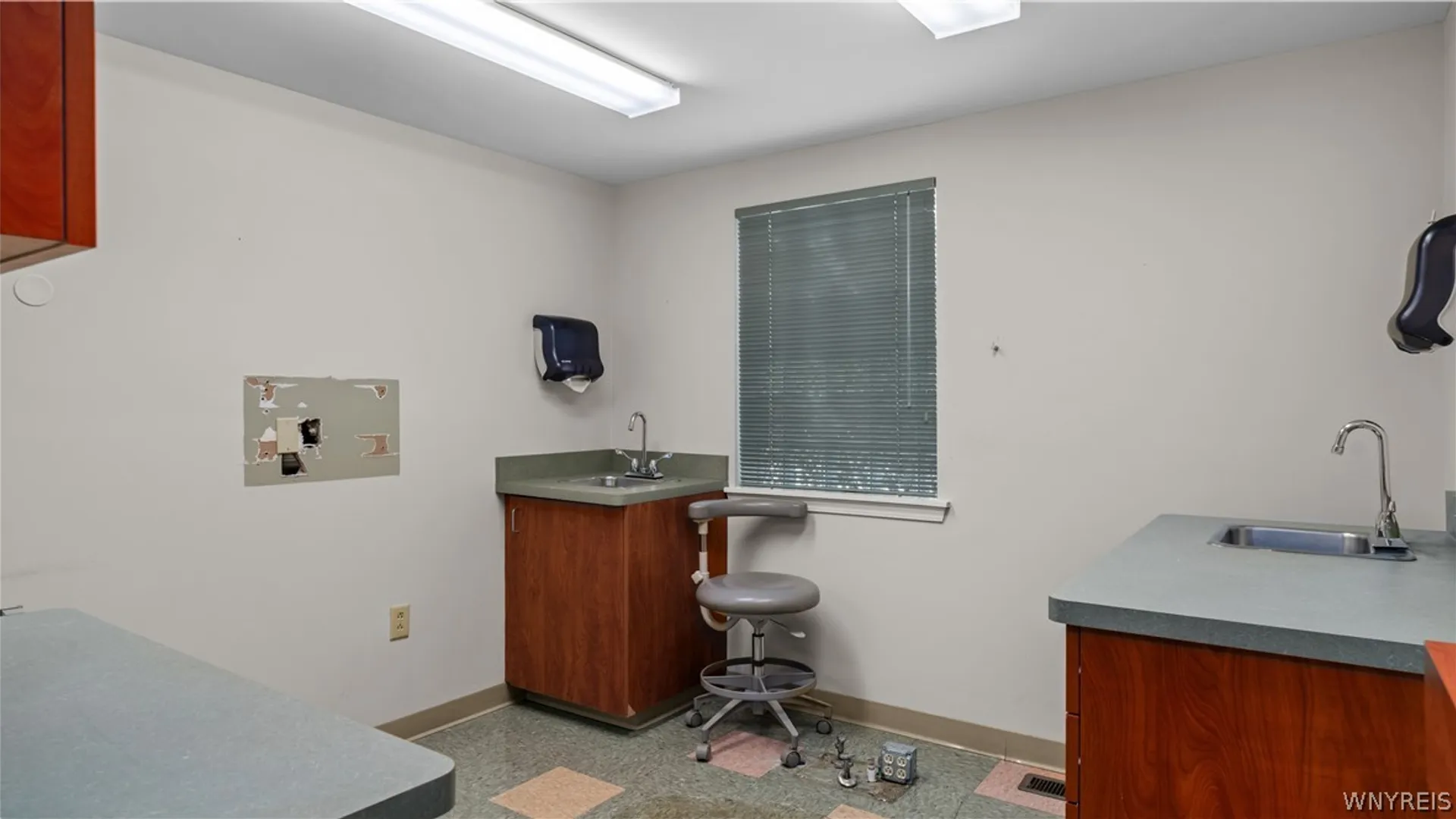 Property at 2533 Sheridan Drive, Tonawanda, NY 14150 15