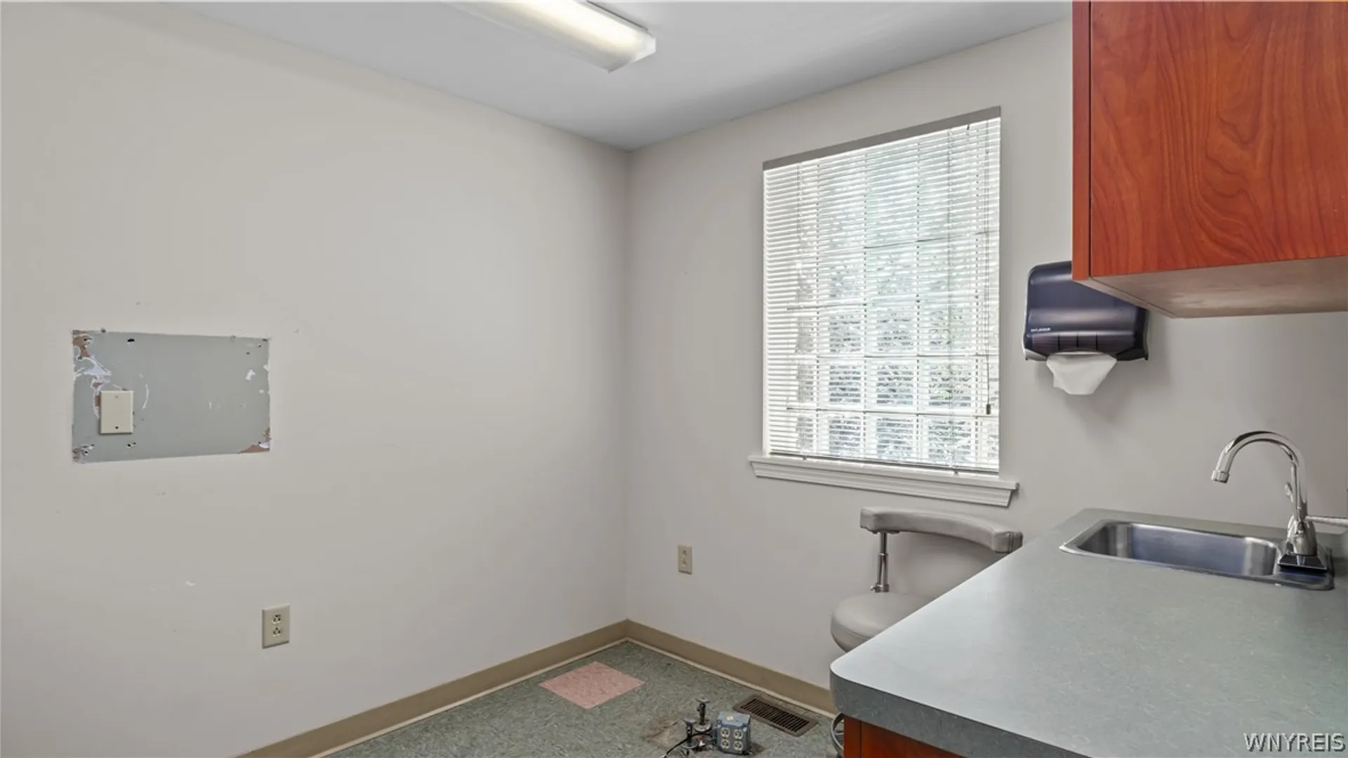 Property at 2533 Sheridan Drive, Tonawanda, NY 14150 17