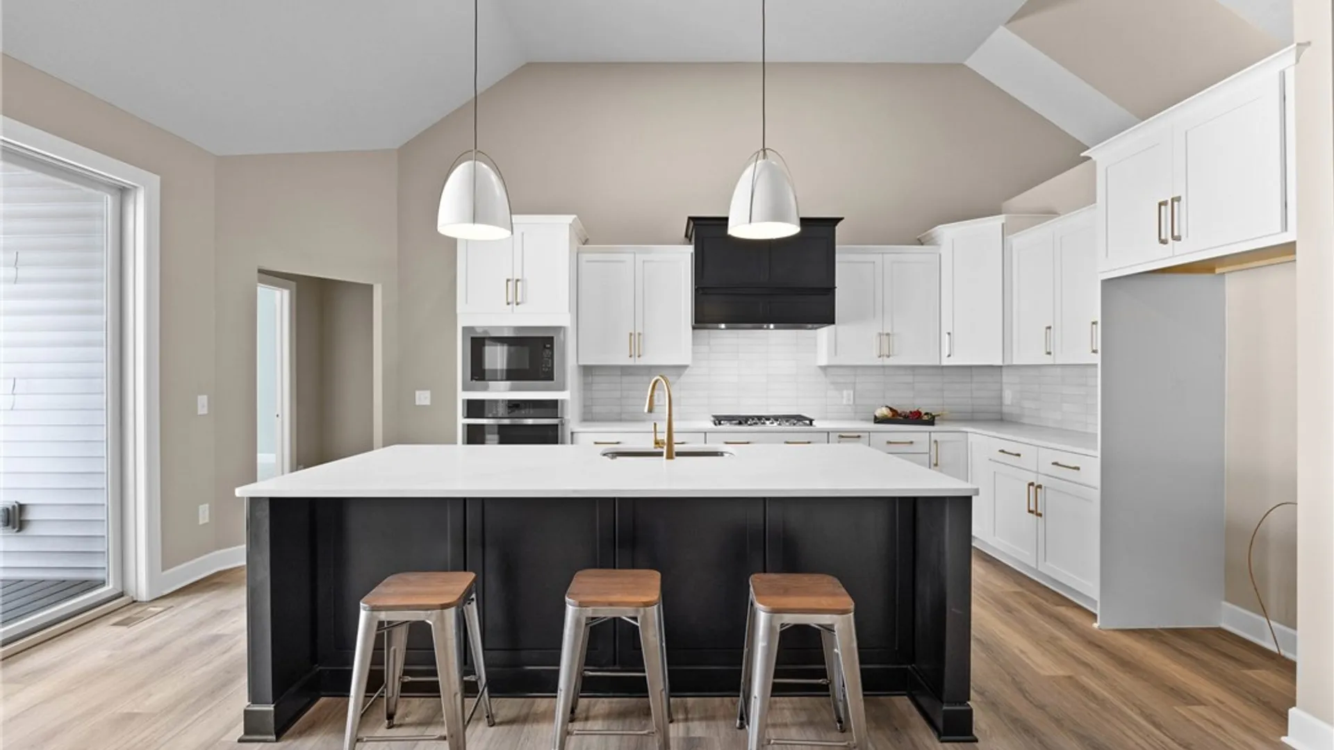 Property at 21 Eagle Hollow, Perinton, NY 14526 11