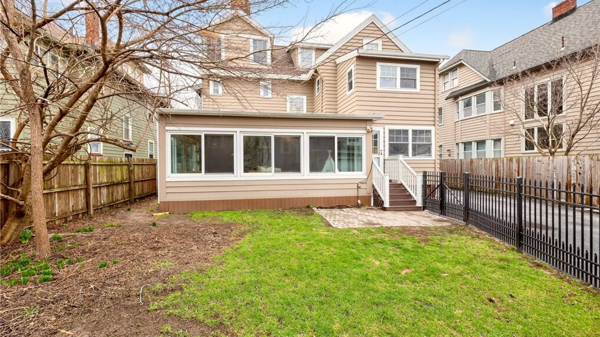 Property at 1005 Harvard Street, Rochester, NY 14610 44