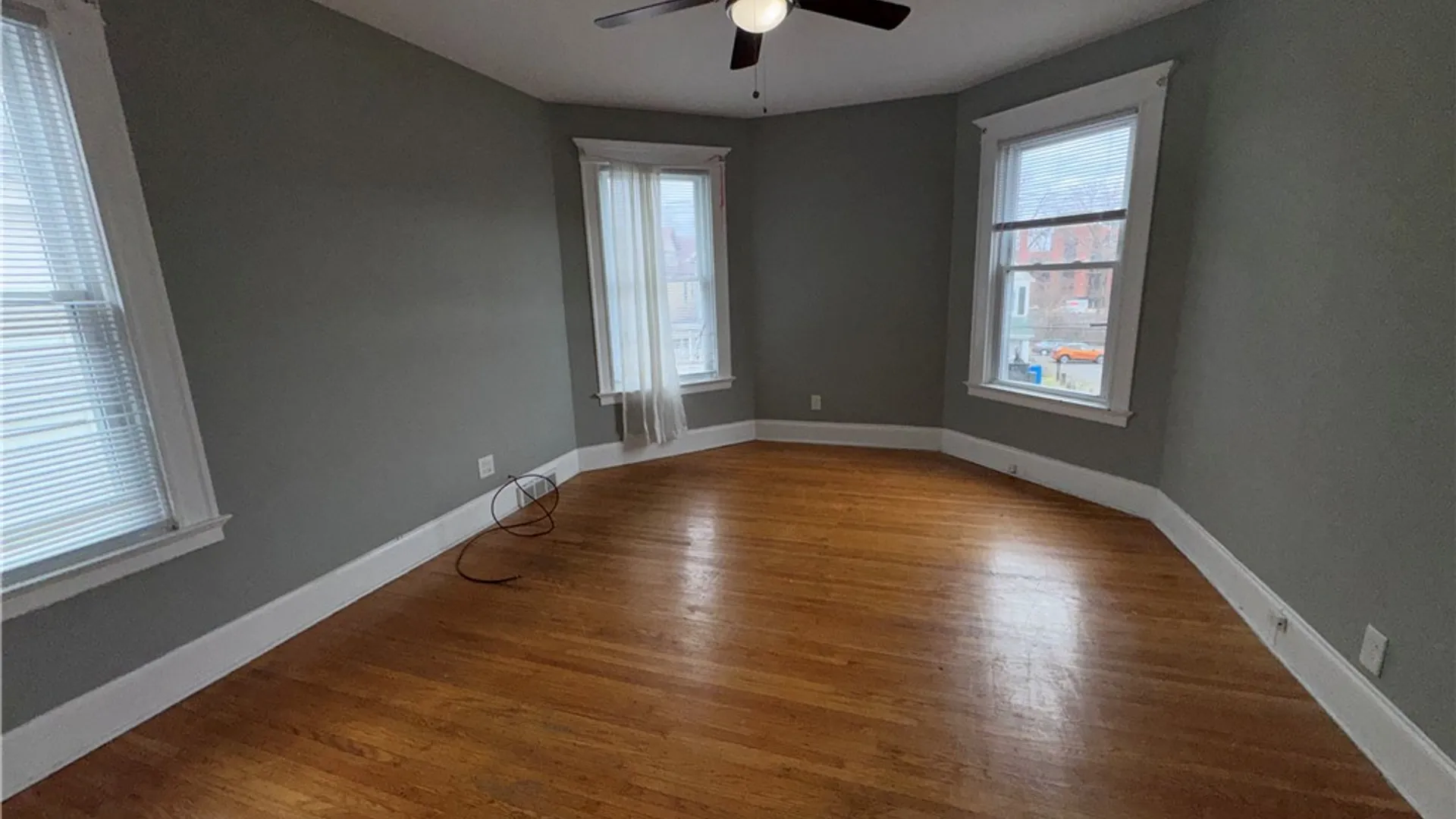 Property at 1515 Oneida Street, Utica, NY 13501 4