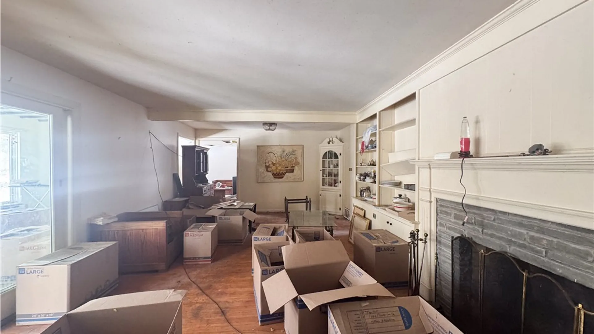 Property at 141 Ledgerock Lane, Brighton, NY 14618 10