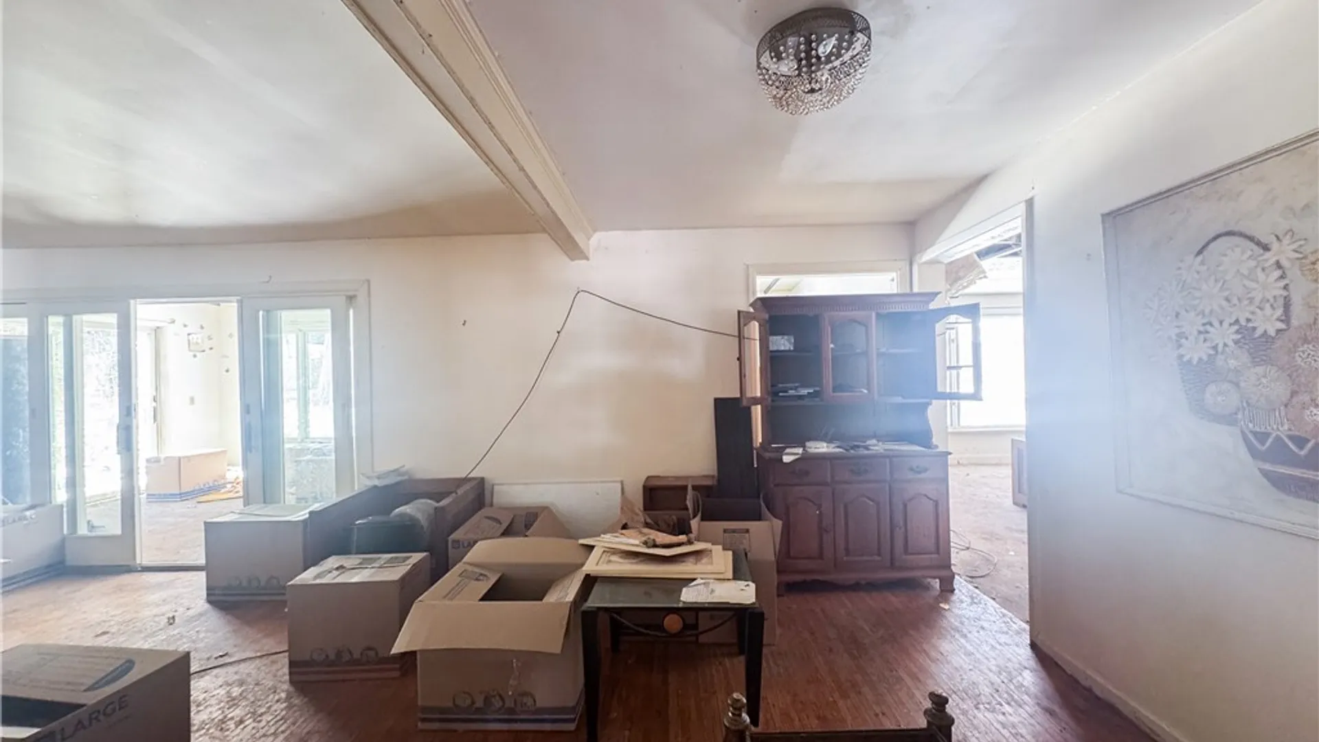 Property at 141 Ledgerock Lane, Brighton, NY 14618 6