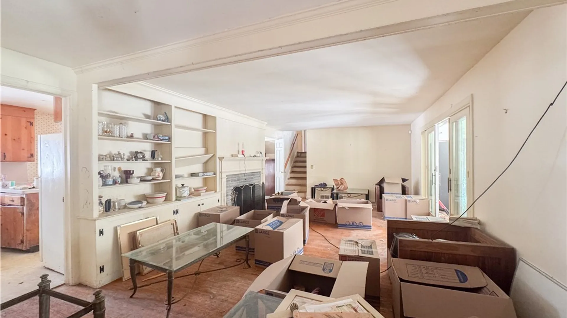 Property at 141 Ledgerock Lane, Brighton, NY 14618 7