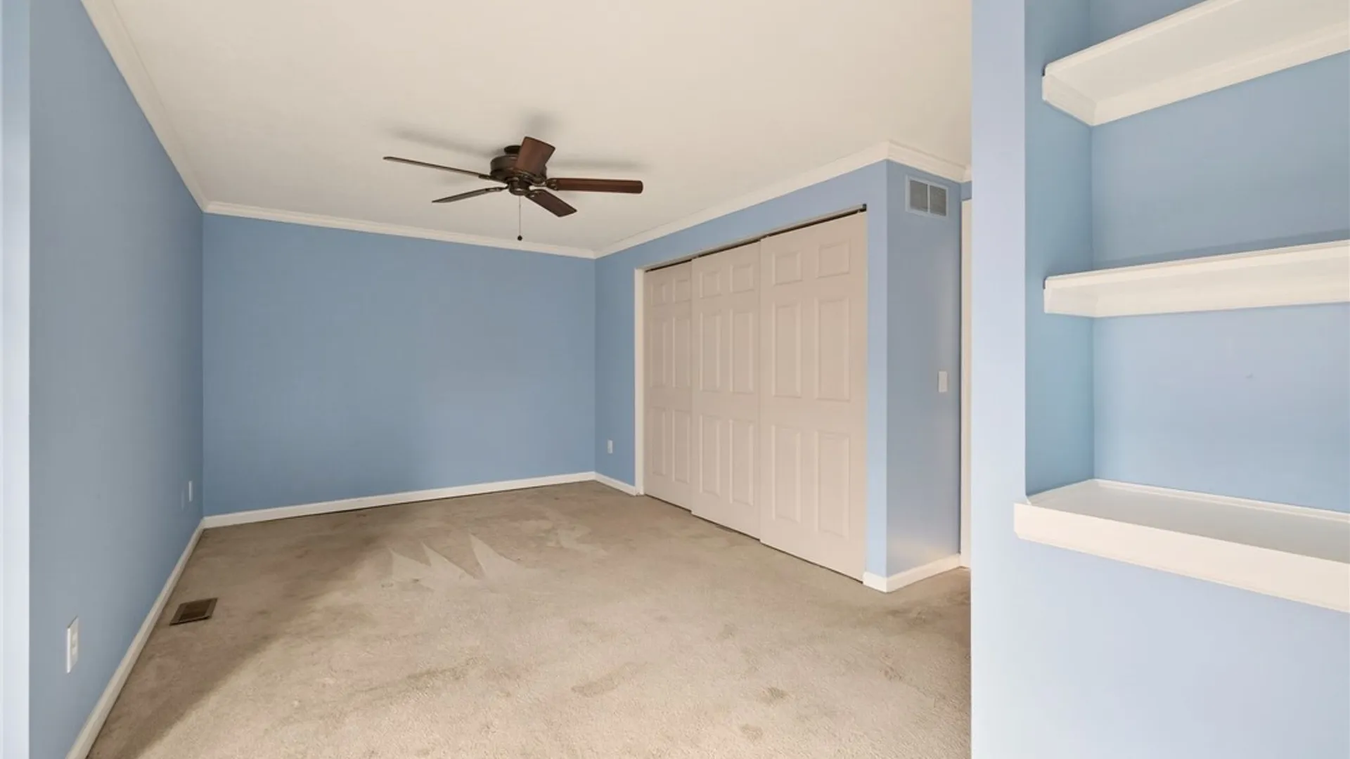 Property at 175 Courtshire Lane, Penfield, NY 14526 10