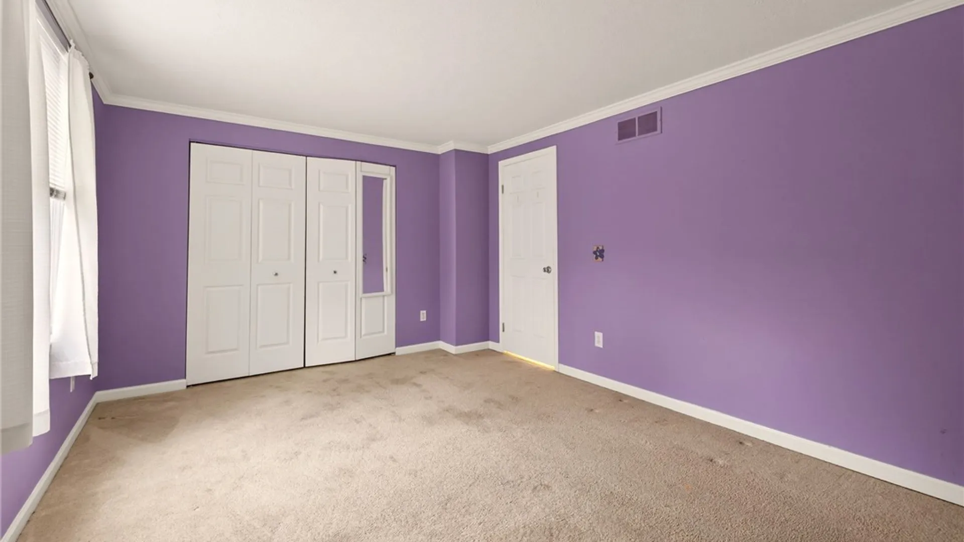 Property at 175 Courtshire Lane, Penfield, NY 14526 12