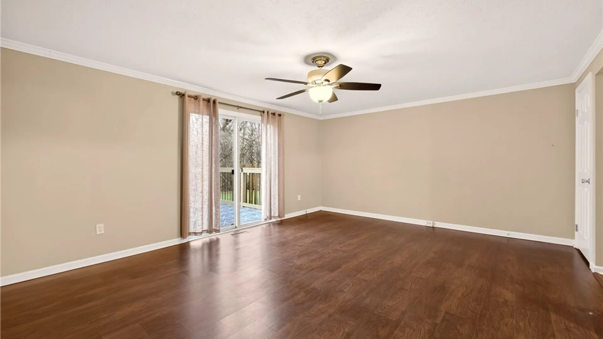 Property at 175 Courtshire Lane, Penfield, NY 14526 8