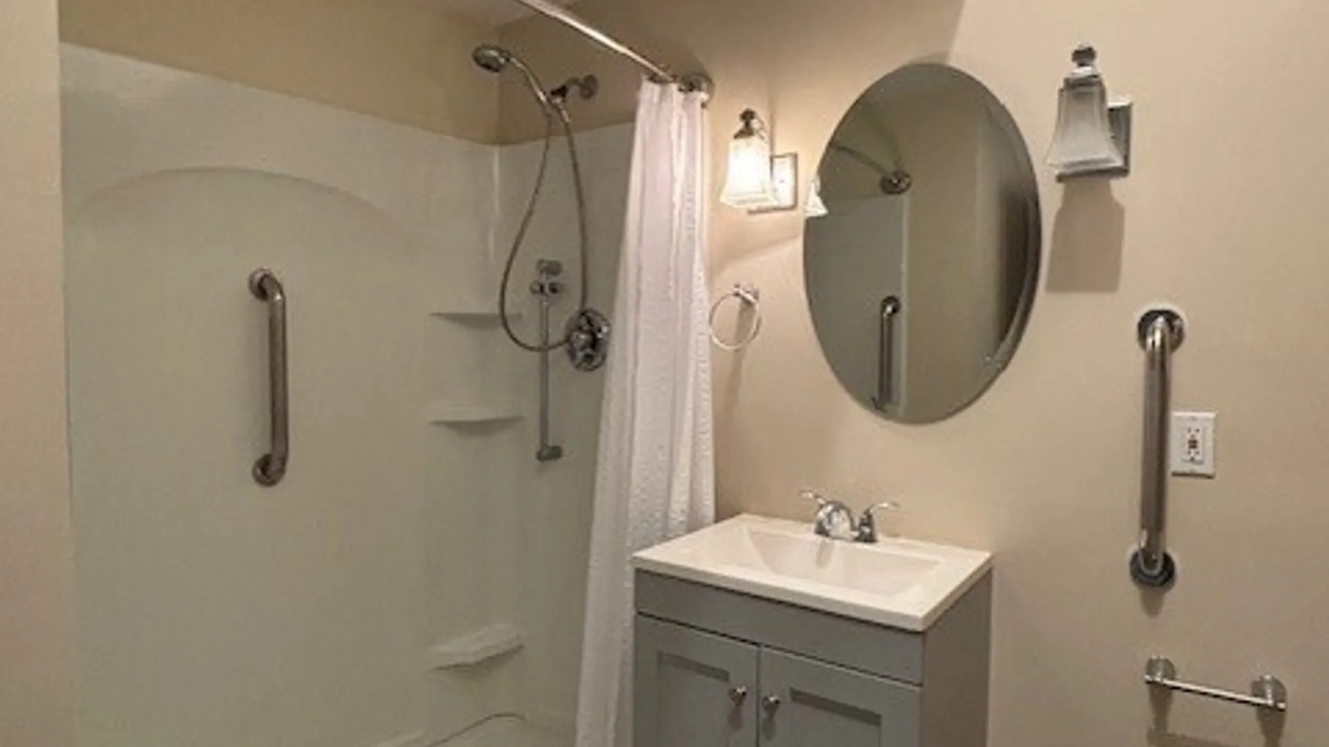 Property at 7420 Mapleview Road, Cicero, NY 13039 13