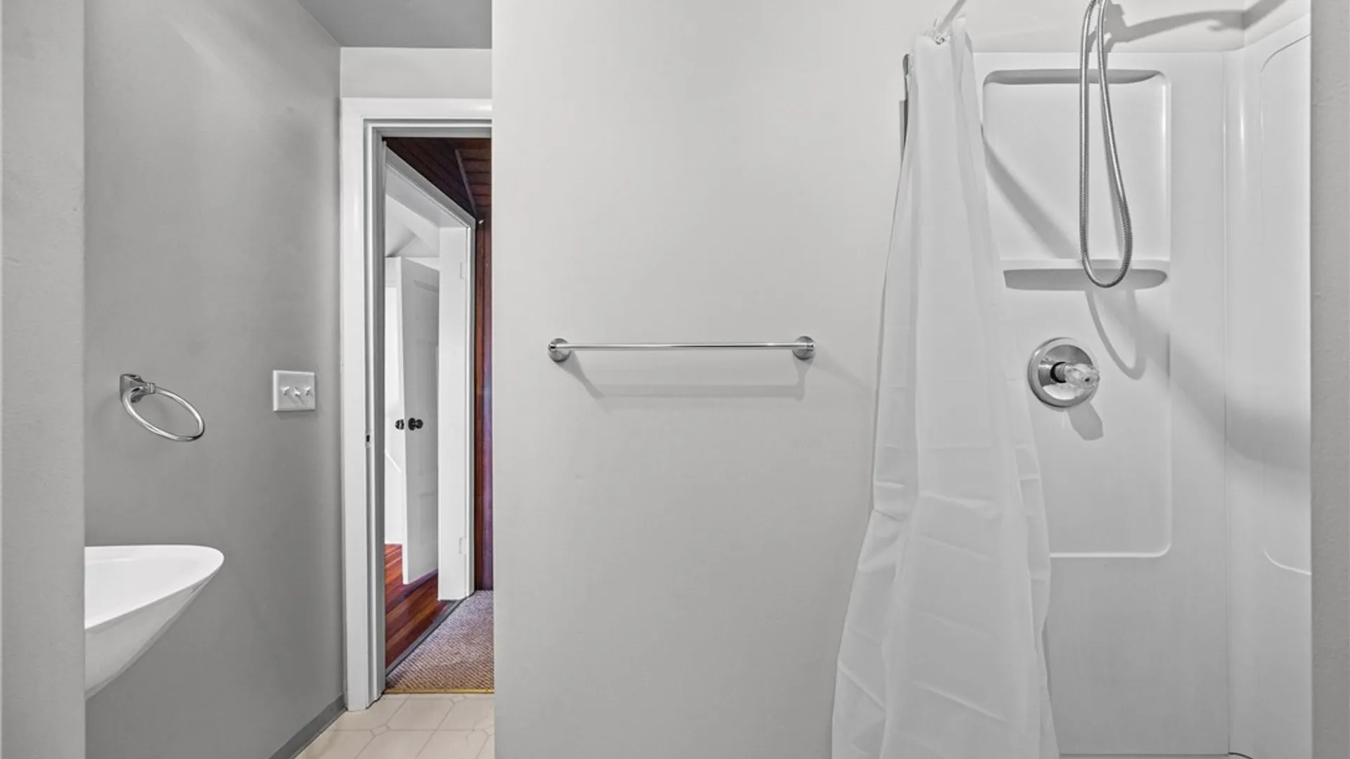 Property at 164 Laburnam Crescent, Rochester, NY 14620 16