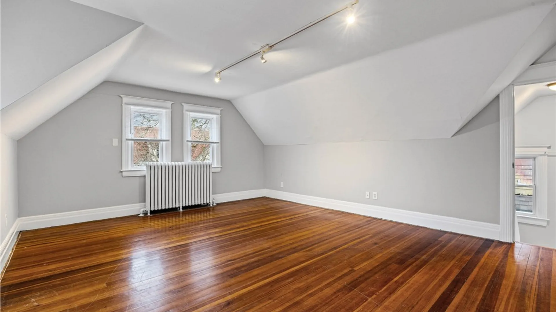 Property at 164 Laburnam Crescent, Rochester, NY 14620 18