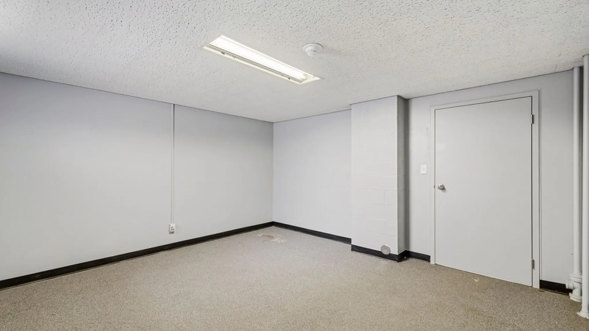 Property at 57 St John's Parkside Street, Buffalo, NY 14210 27