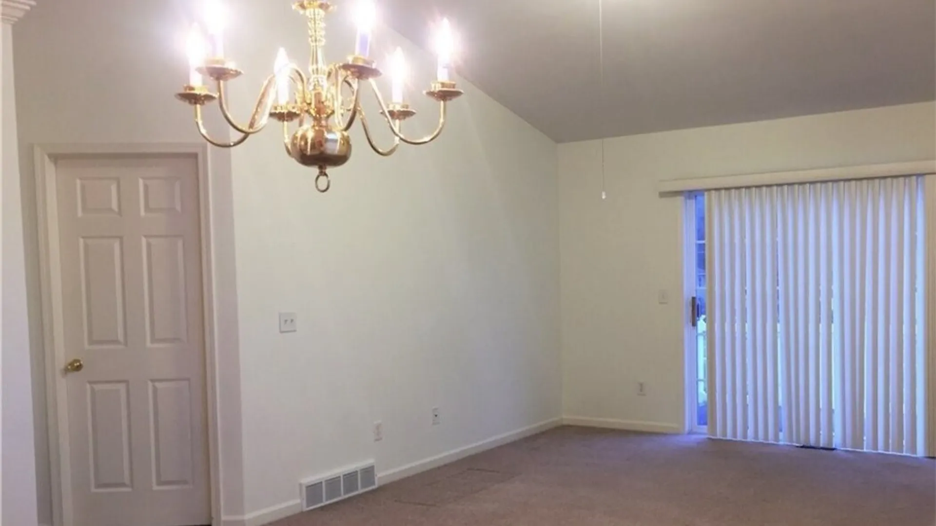 Property at 5059 Betsy Ross Way, Salina, NY 13088 4