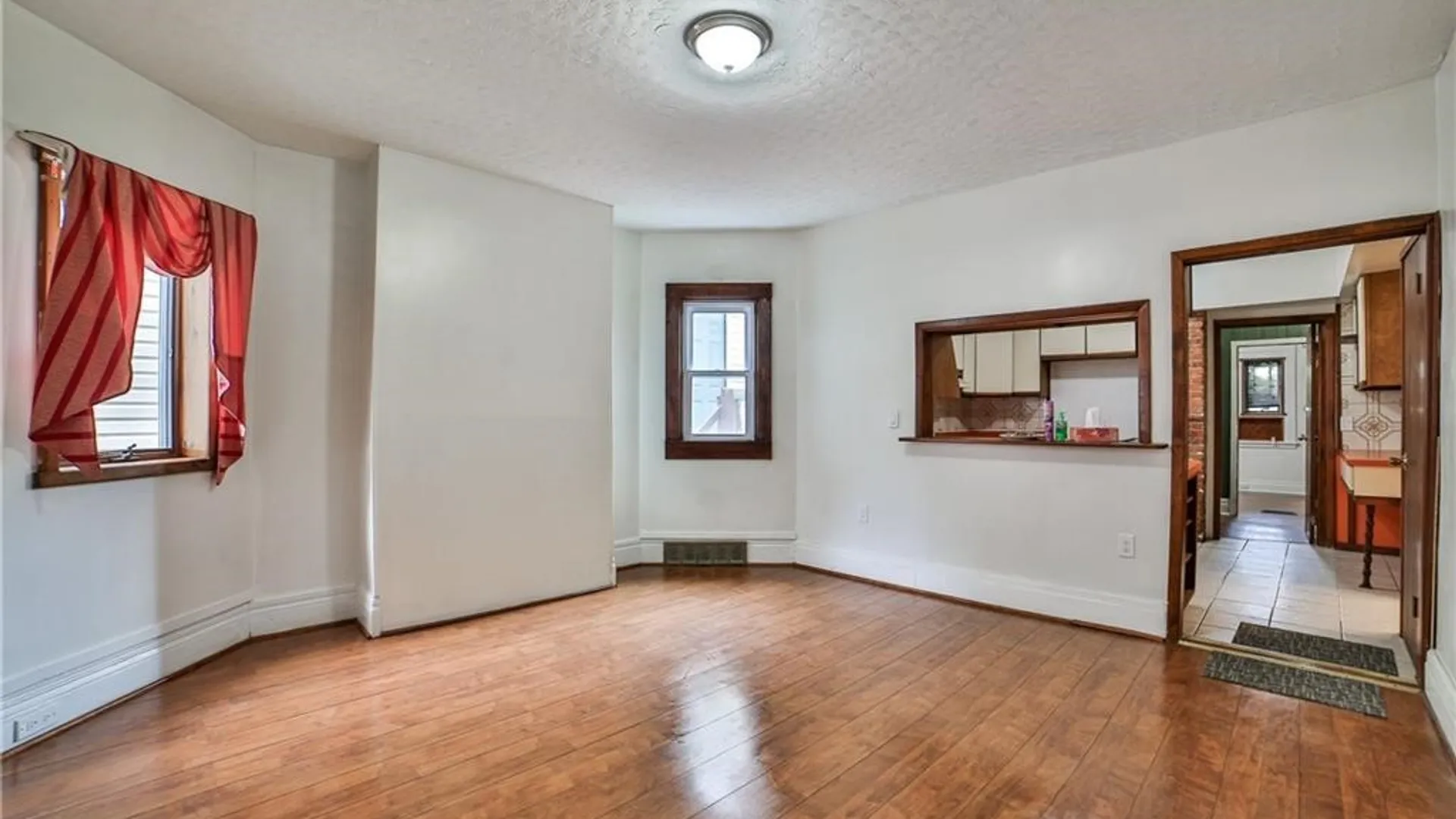 Property at 421 Utica Street, Buffalo, NY 14208 10