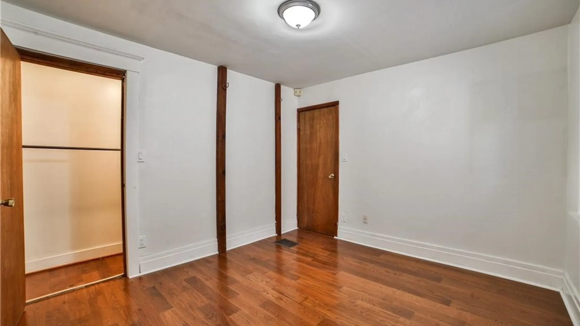 Property at 421 Utica Street, Buffalo, NY 14208 17