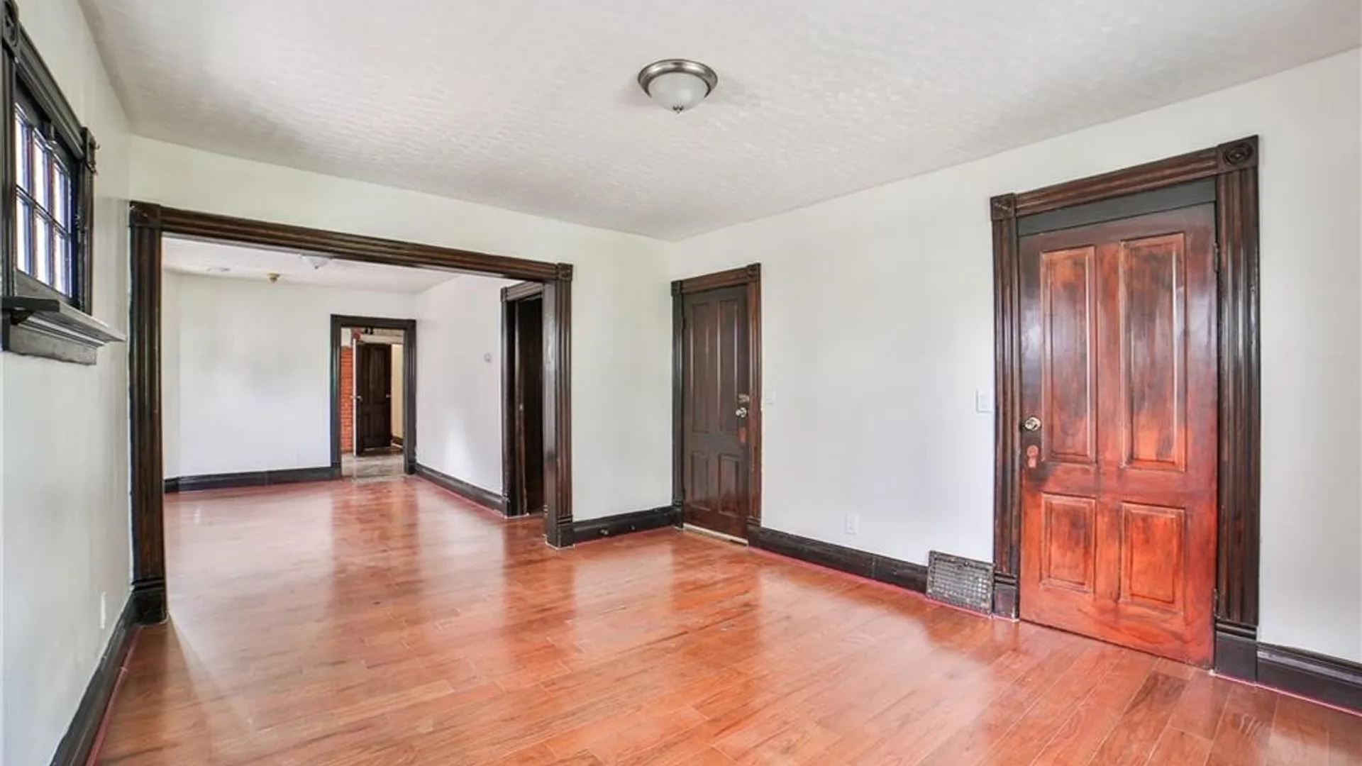 Property at 421 Utica Street, Buffalo, NY 14208 26