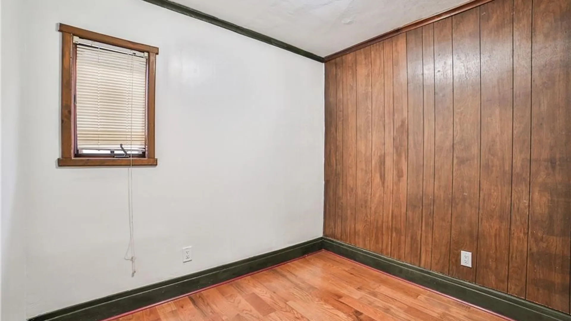 Property at 421 Utica Street, Buffalo, NY 14208 34