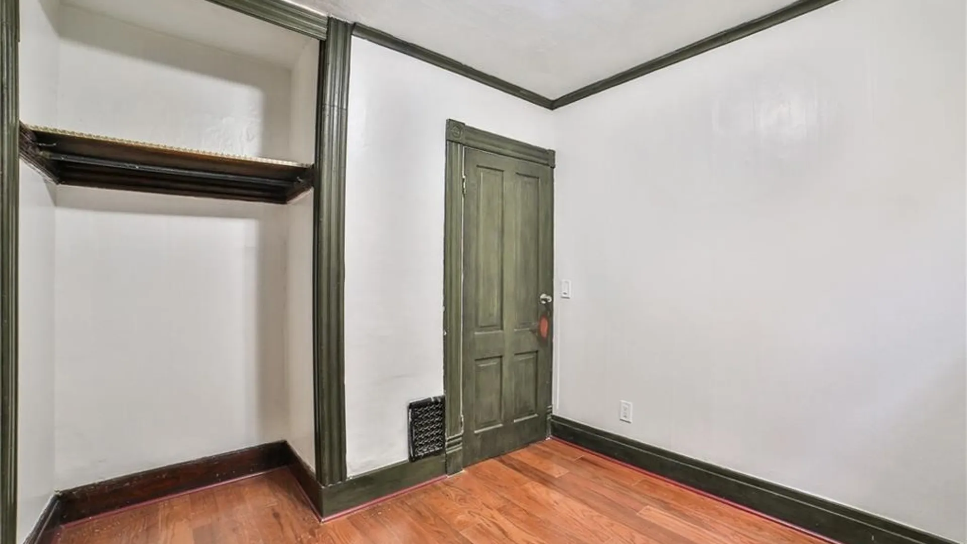 Property at 421 Utica Street, Buffalo, NY 14208 35