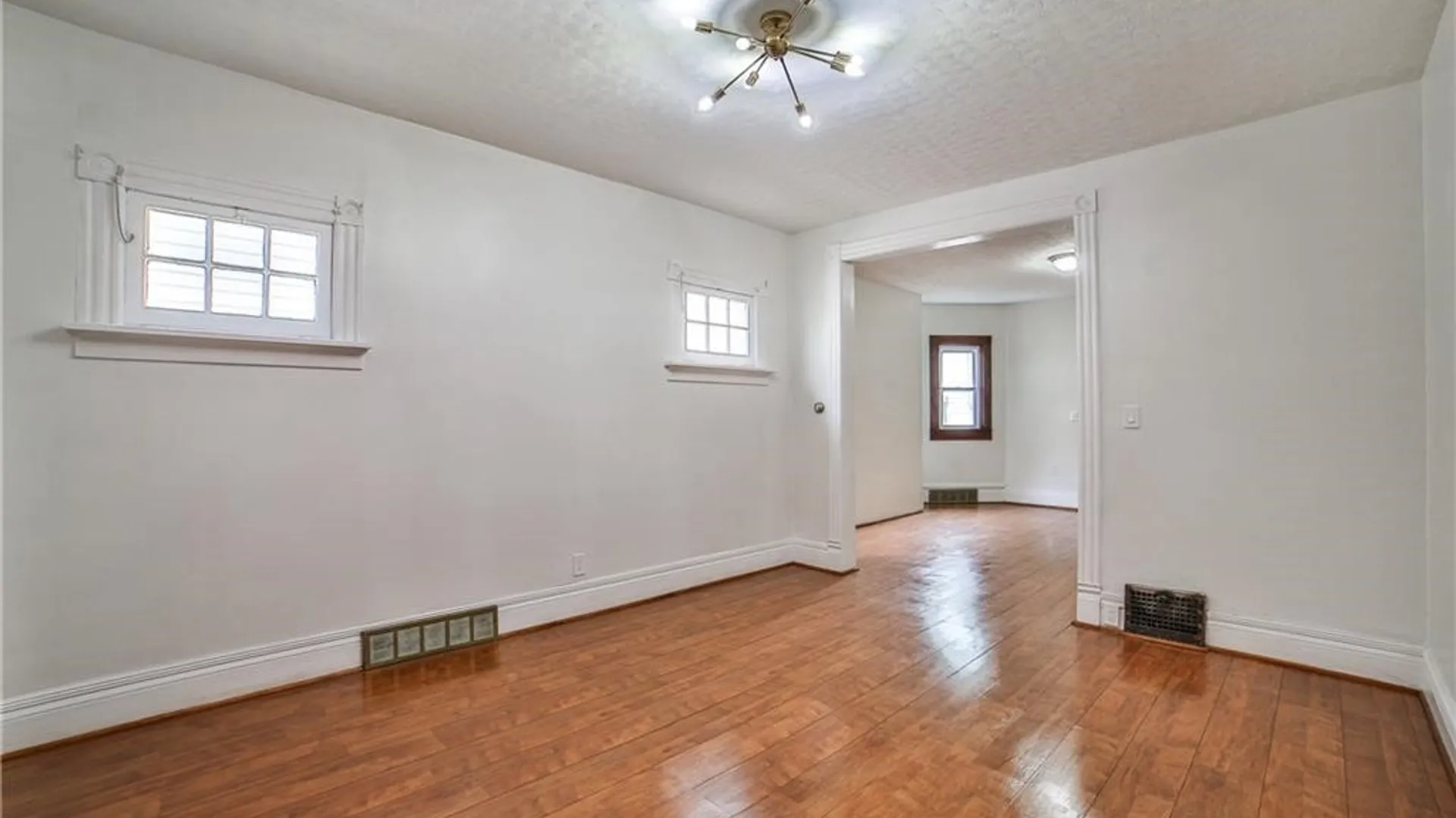 Property at 421 Utica Street, Buffalo, NY 14208 6