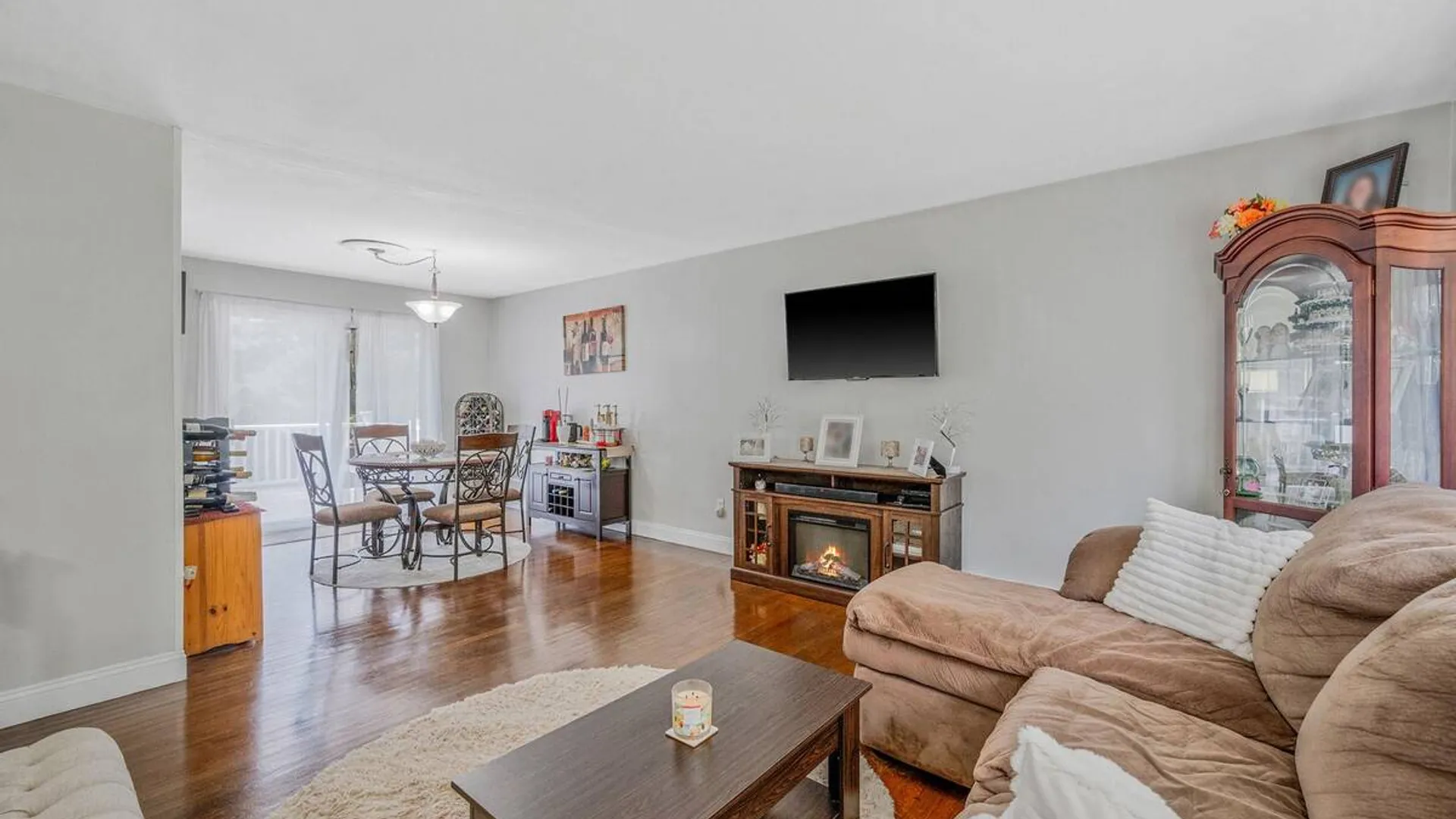 Property at 3 Wainscott Drive, Sound Beach, NY 11789 16