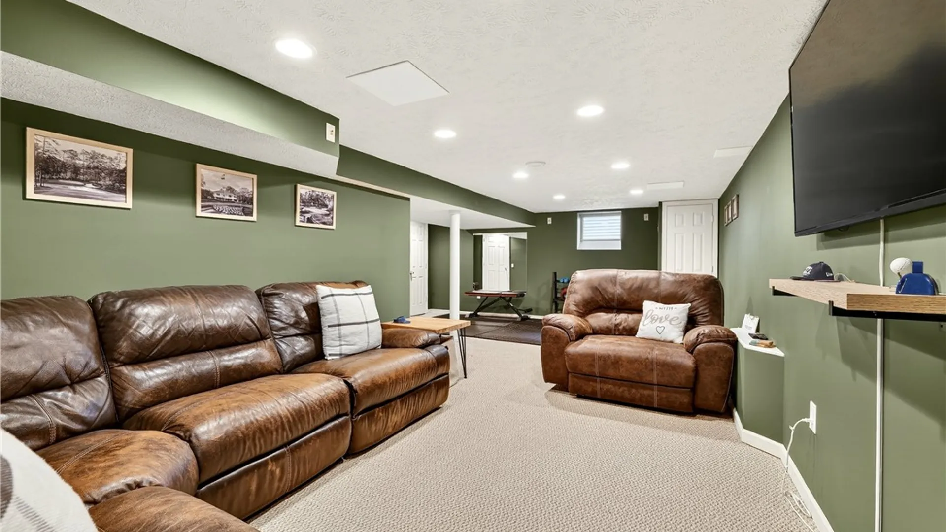 Property at 441 Parkside Trail, Walworth, NY 14502 13