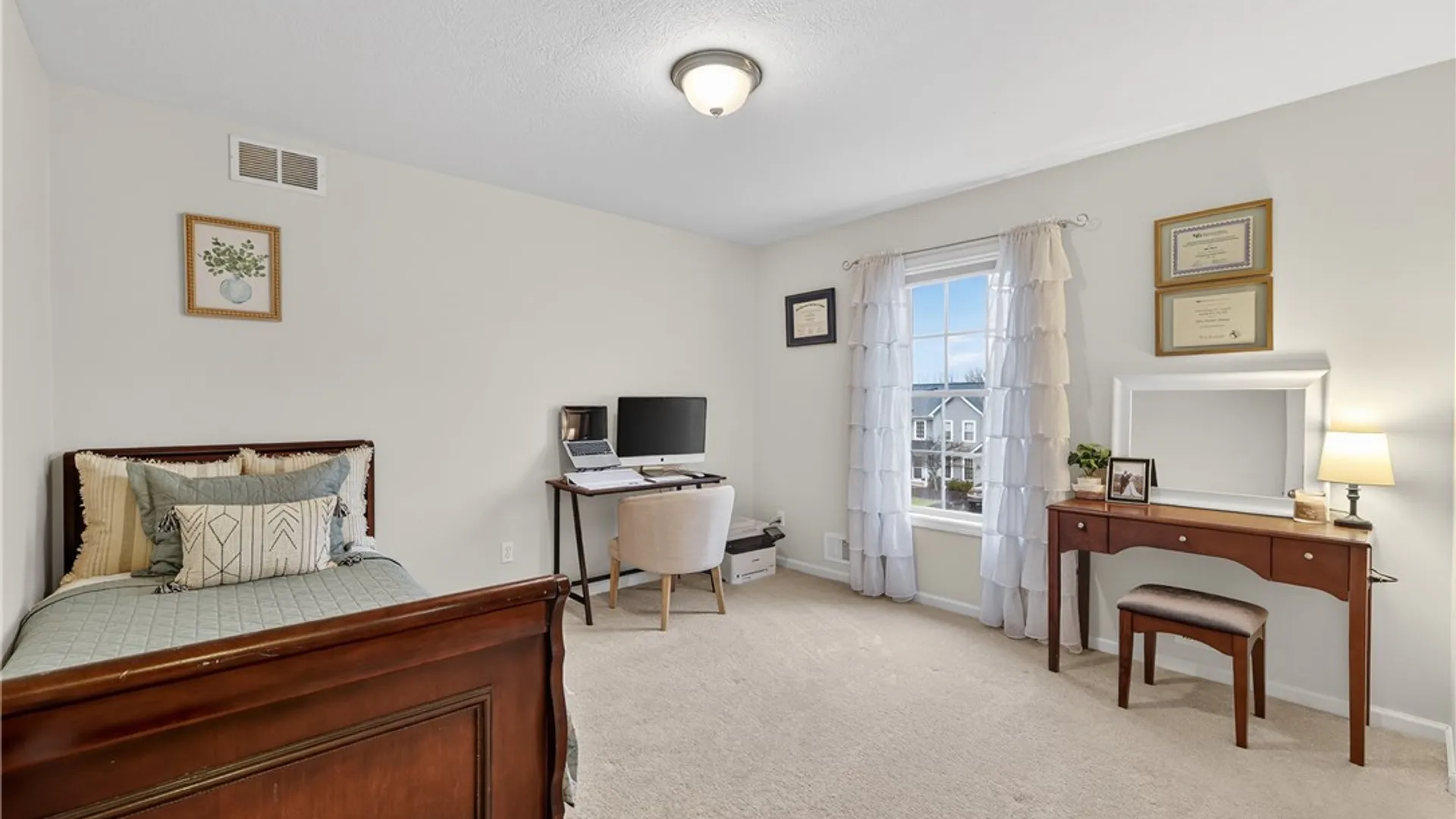 Property at 441 Parkside Trail, Walworth, NY 14502 21