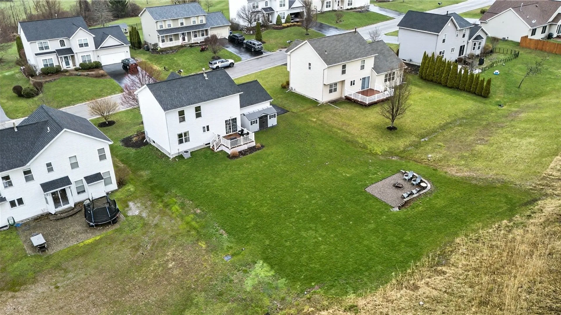 Property at 441 Parkside Trail, Walworth, NY 14502 23