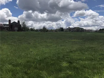 Property at 5 Grand View Trail, Orchard Park, NY 14127