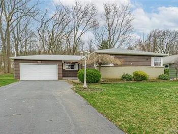Property at 972 Hillside Drive, Lewiston, NY 14092