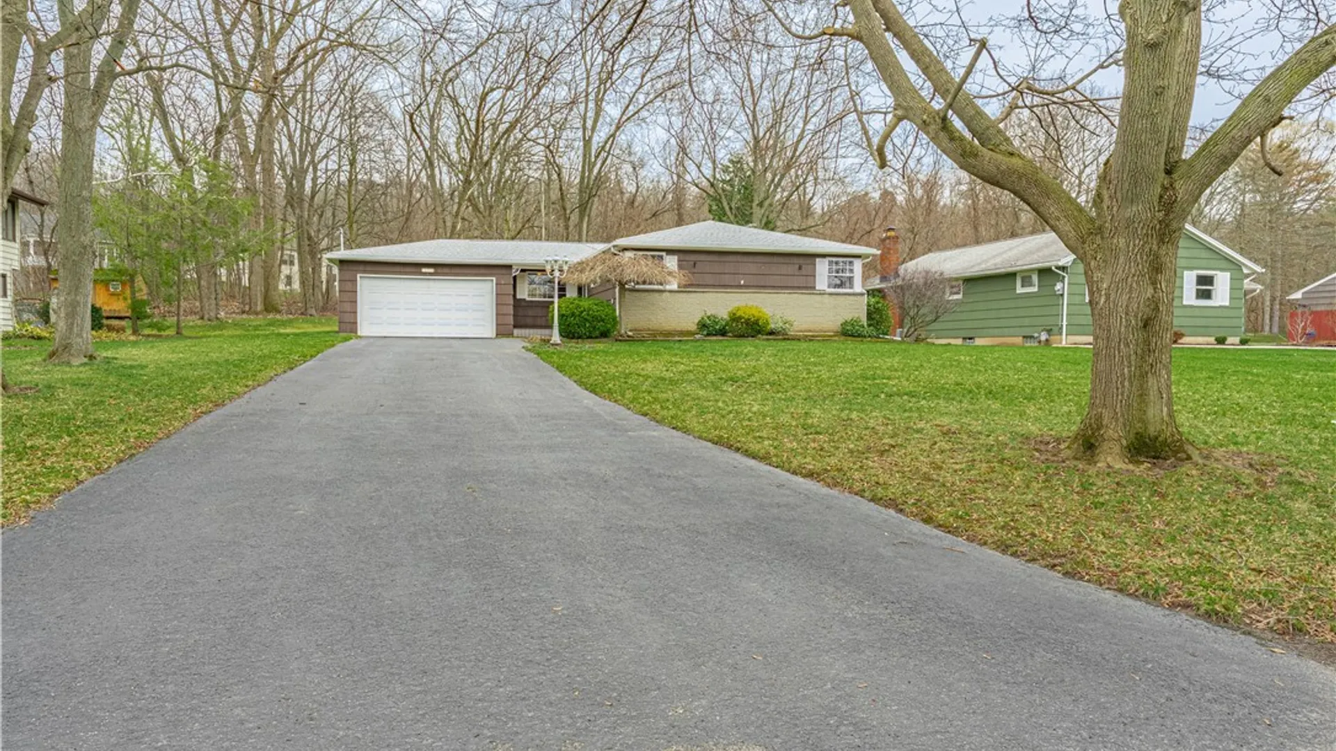 Property at 972 Hillside Drive, Lewiston, NY 14092 3