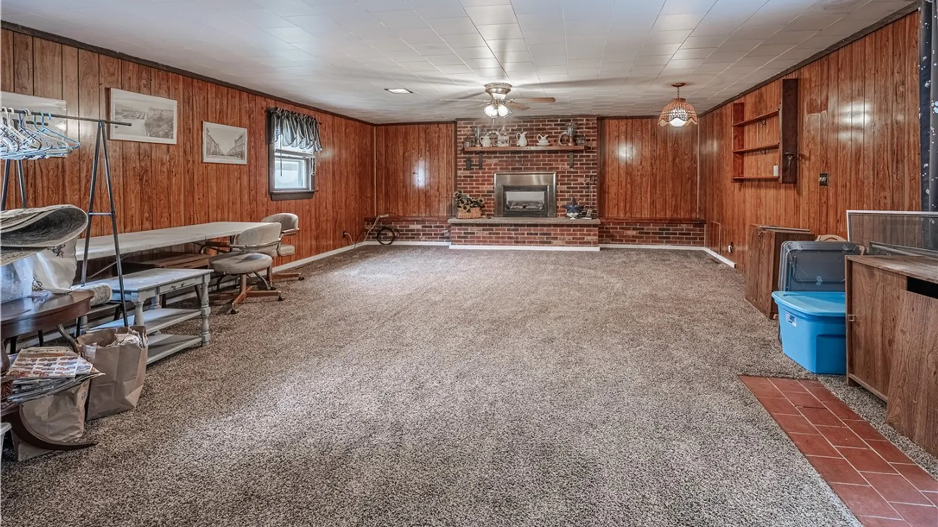 Property at 9 Manor Lane, Royalton, NY 14105 10