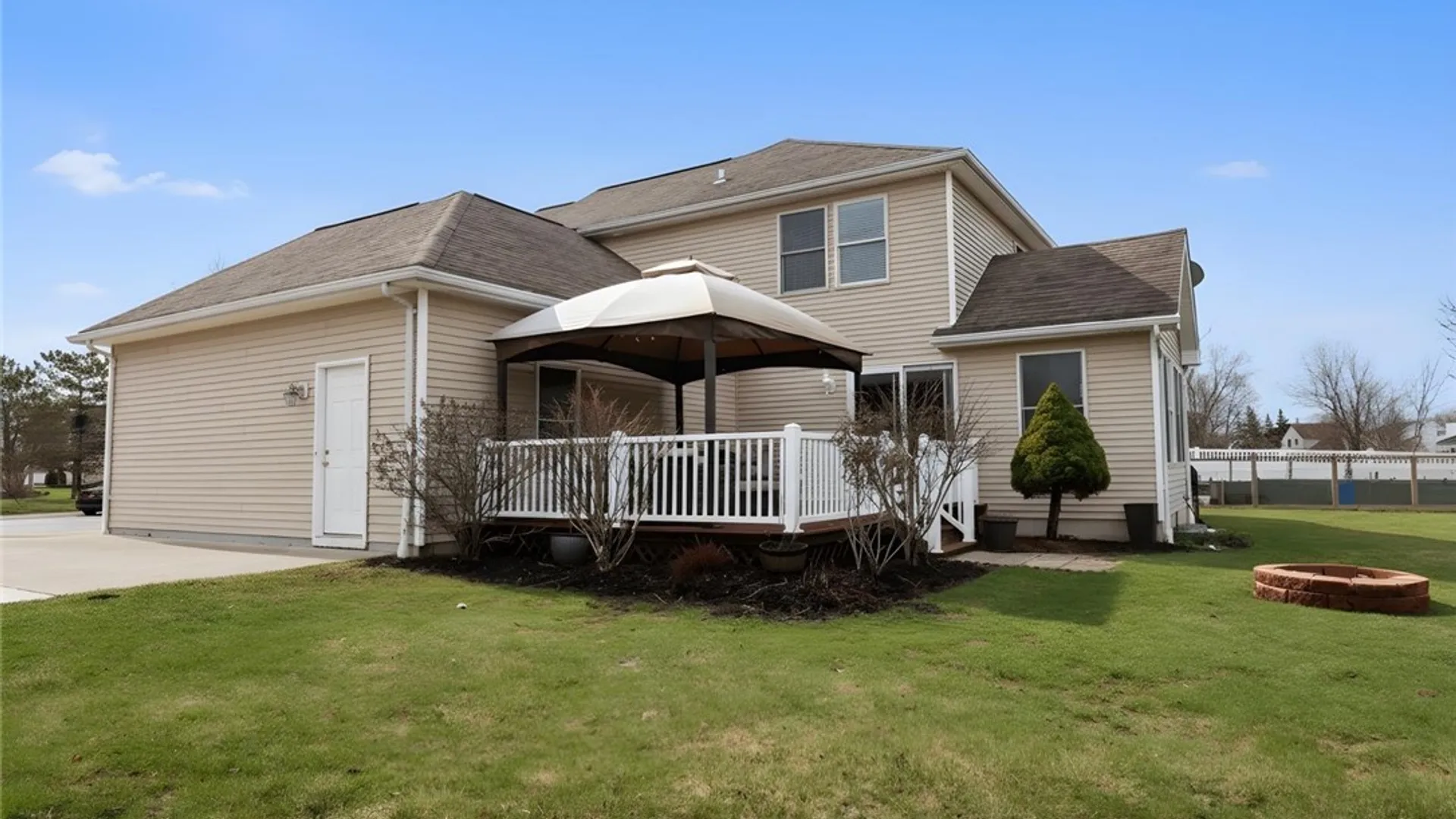 Property at 190 Sandpiper Lane, Grand Island, NY 14072 10