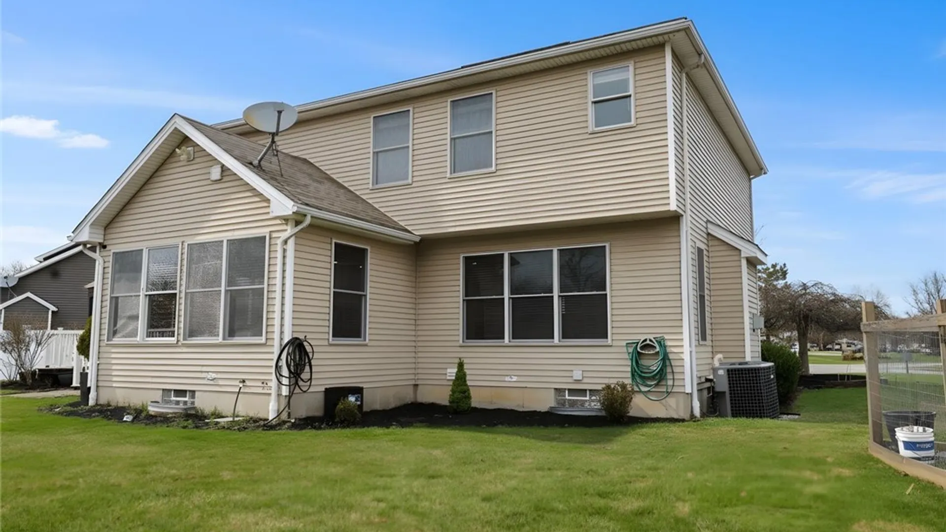 Property at 190 Sandpiper Lane, Grand Island, NY 14072 15