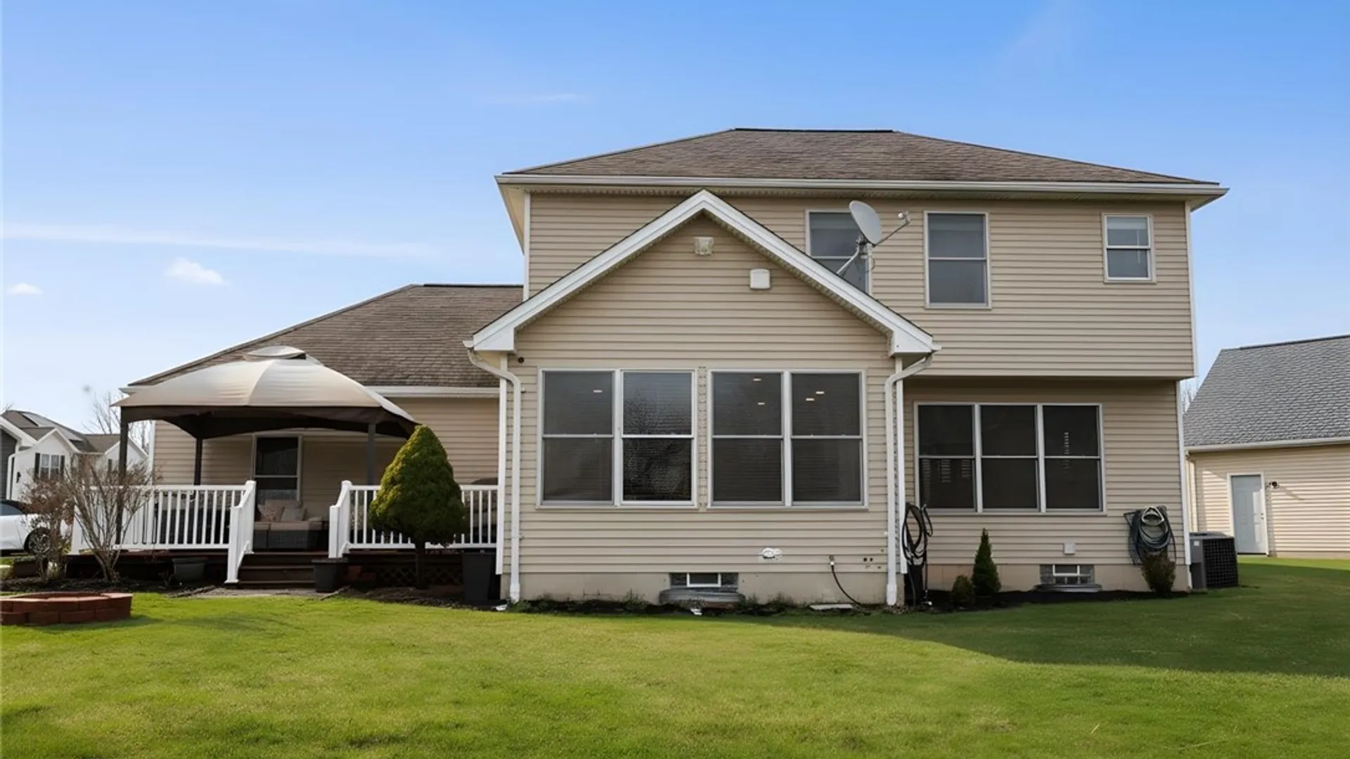 Property at 190 Sandpiper Lane, Grand Island, NY 14072 16