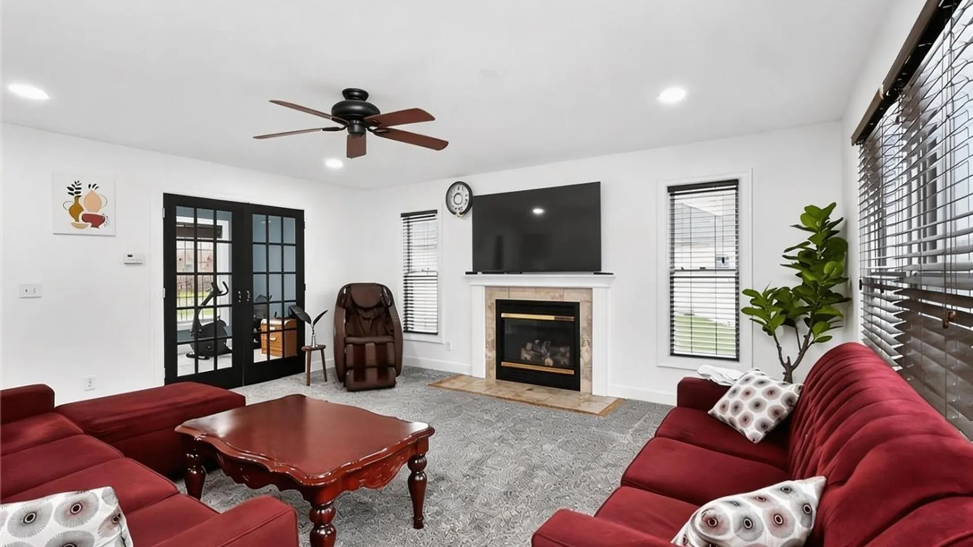 Property at 190 Sandpiper Lane, Grand Island, NY 14072 32