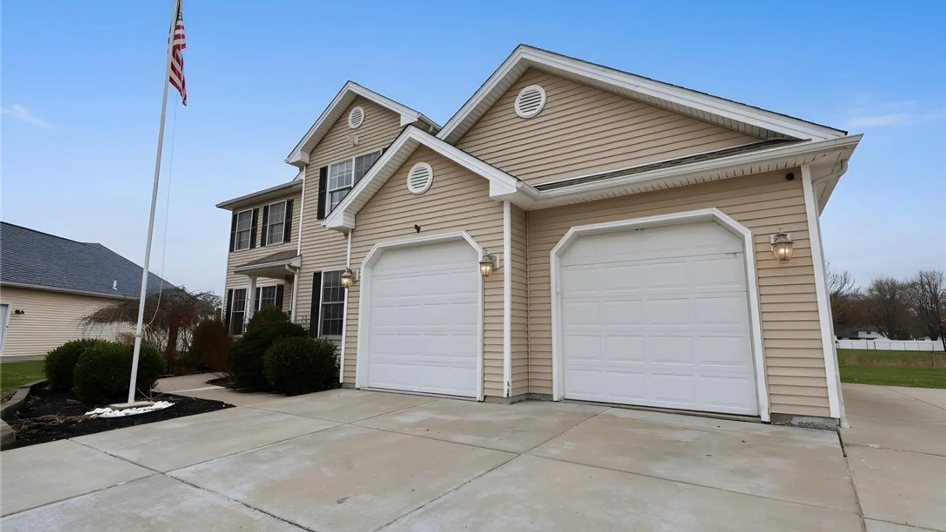 Property at 190 Sandpiper Lane, Grand Island, NY 14072 7