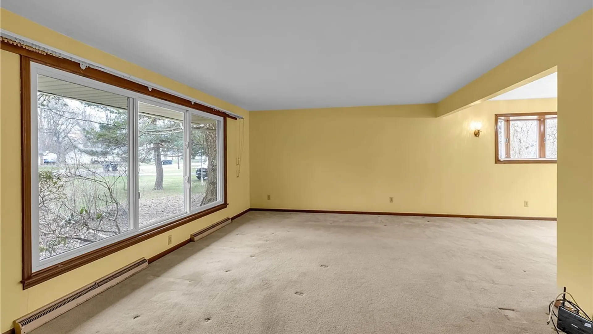 Property at 3420 Stony Point Road, Grand Island, NY 14072 5