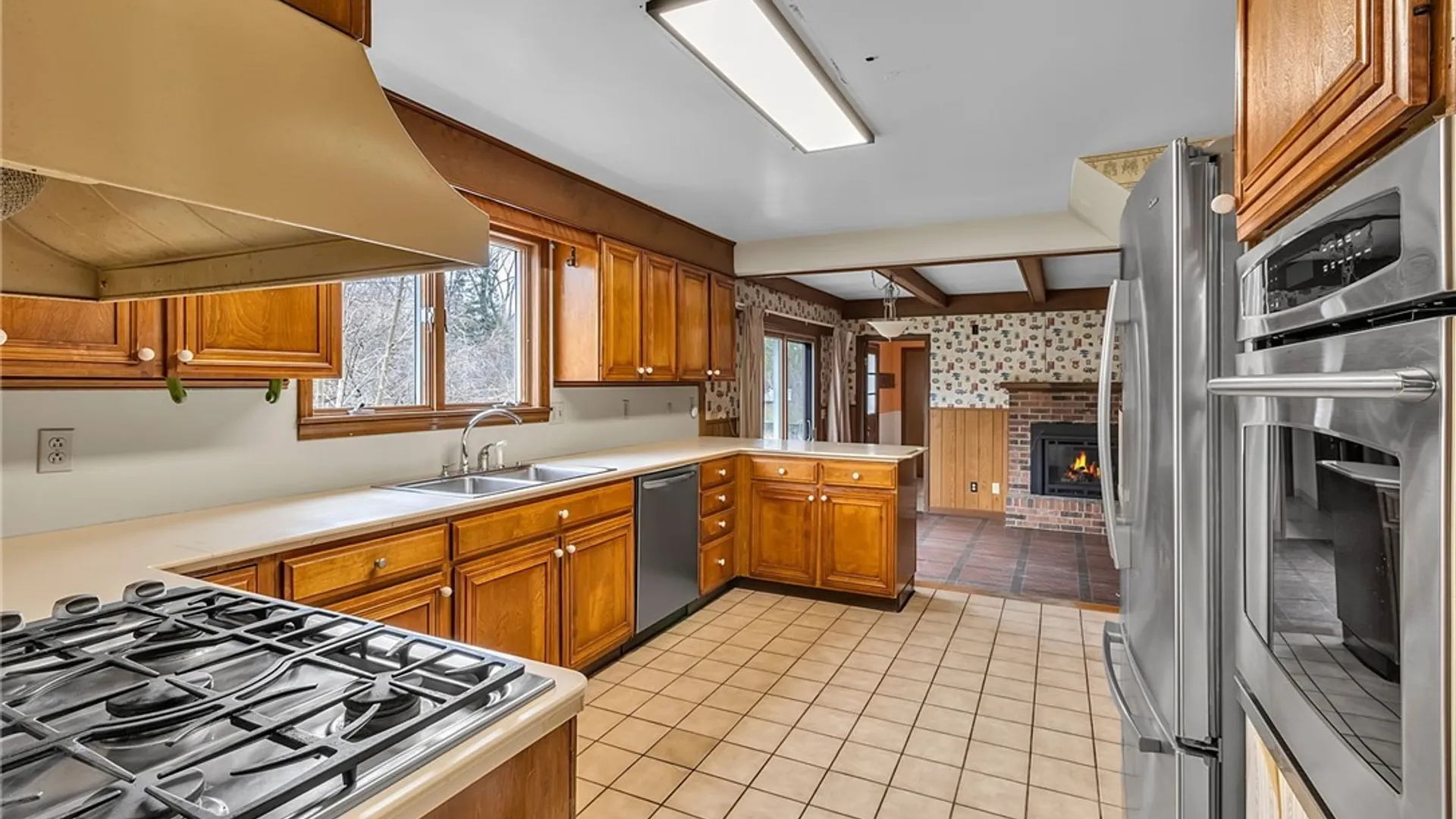 Property at 3420 Stony Point Road, Grand Island, NY 14072 8