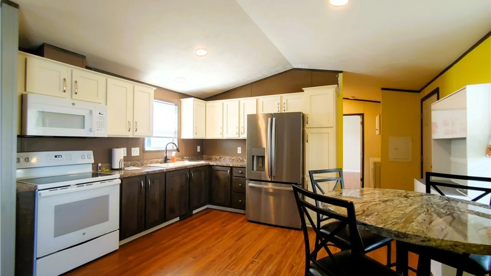 Property at 546 C, Niagara Falls, NY 14304 5