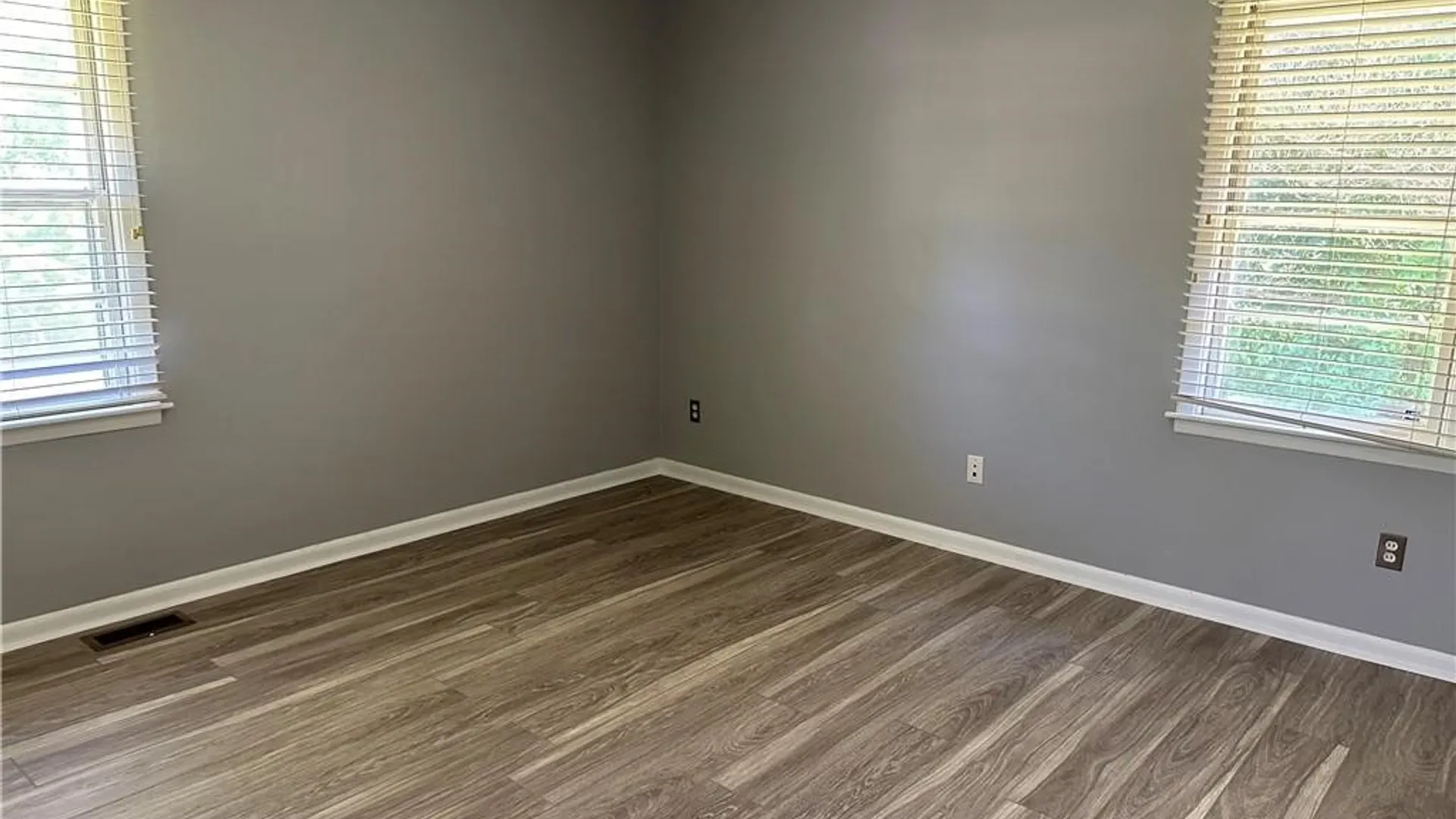 Property at 7841 Transit Road, Amherst, NY 14051 14