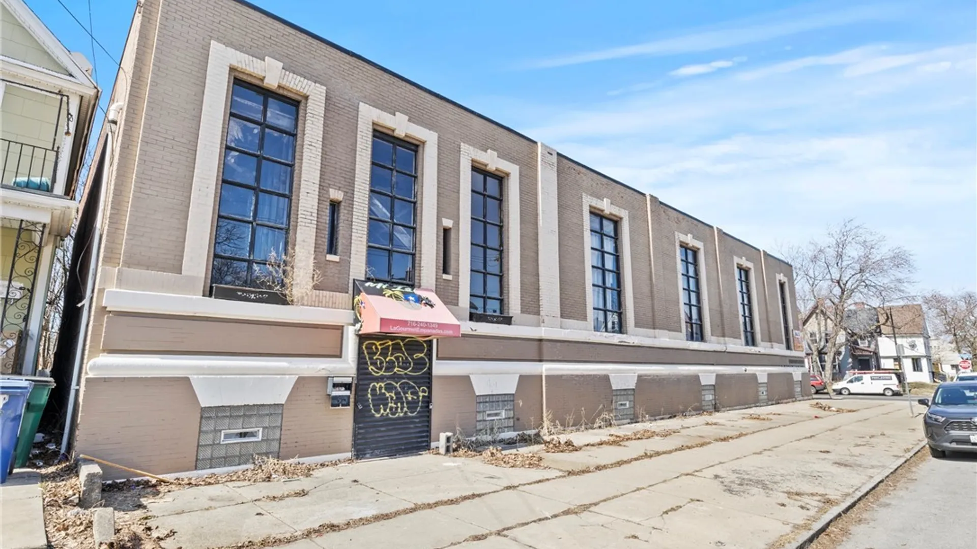 Property at 219 Ferry, Buffalo, NY 14213 3